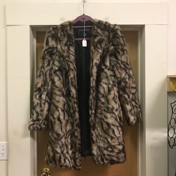 French Connection Faux Fur Animal Print Coat size 6 - Picture 1 of 2